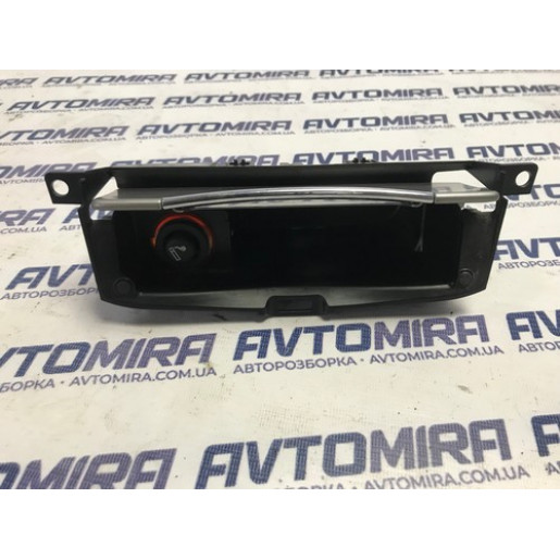  Пепельница Ford Focus 2 2005-2010 7S71A04788AD